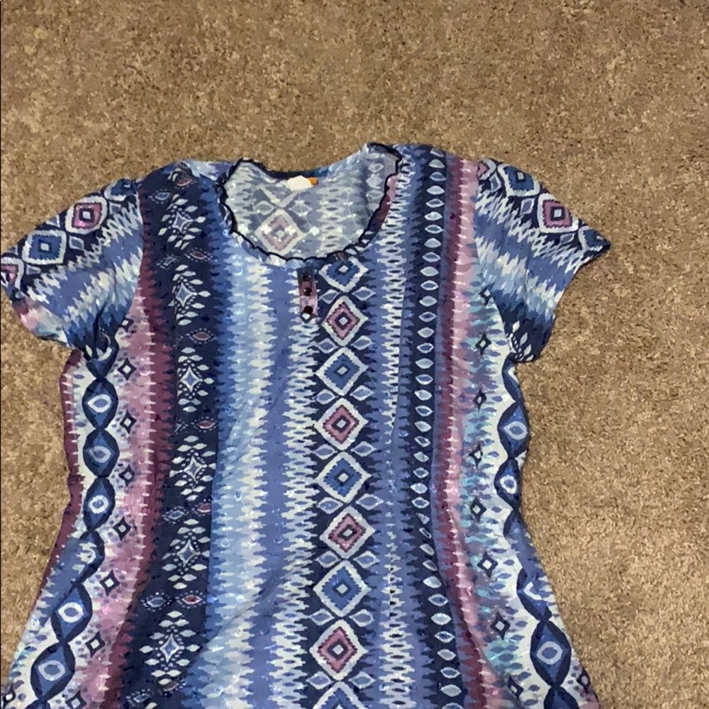 Scrub top - Picture 2 of 3